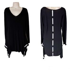 Luuka Black Tunic Long Sleeve Size Medium